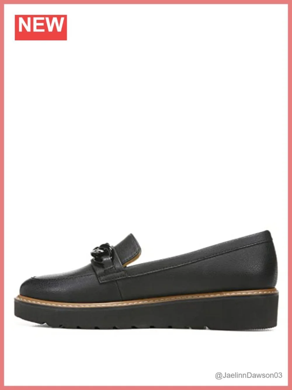 Naturalizer Emmal Lug Sole Slip-On Loafer Lightweight Chain Detail